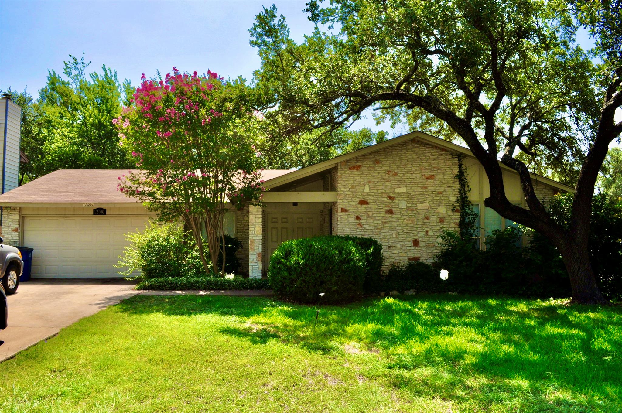 12001 Ladrido Ln Property Photo 1