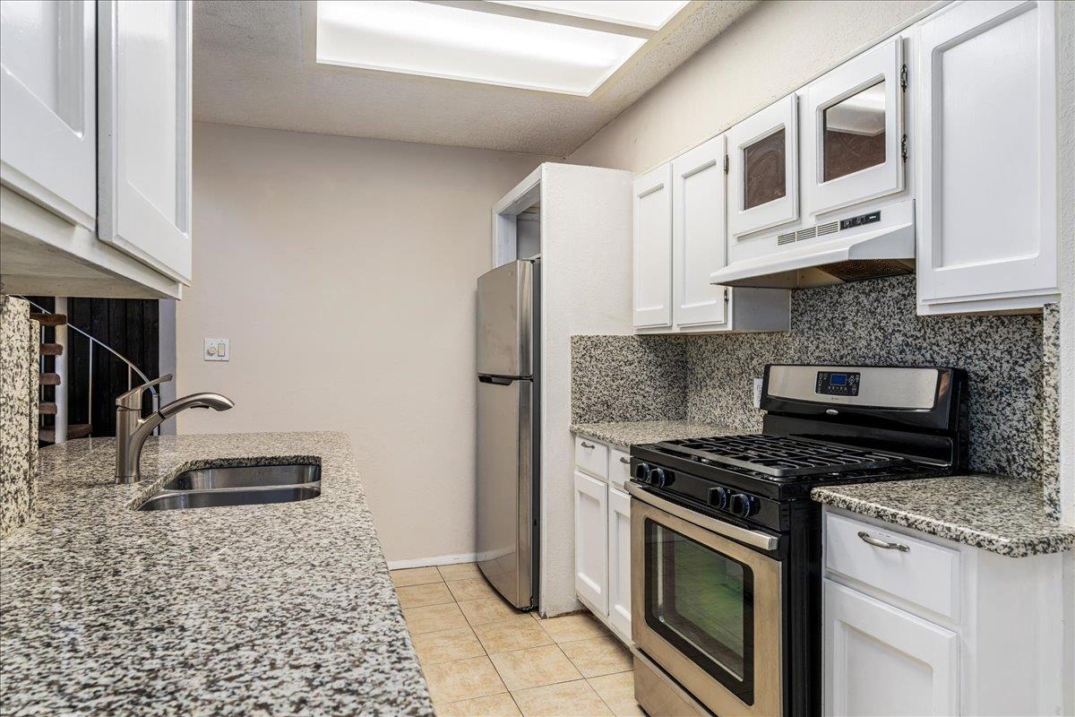 5230 Langwood Dr Property Photo 14