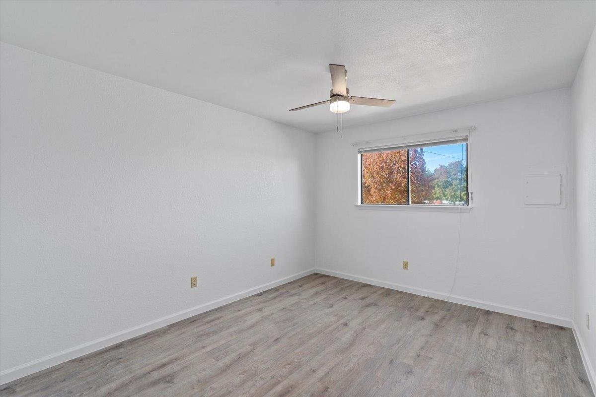 1312 Zephyr Ln Property Photo 12