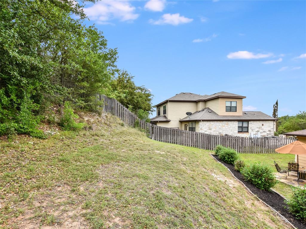 15406 Gebron Dr B Property Photo 31