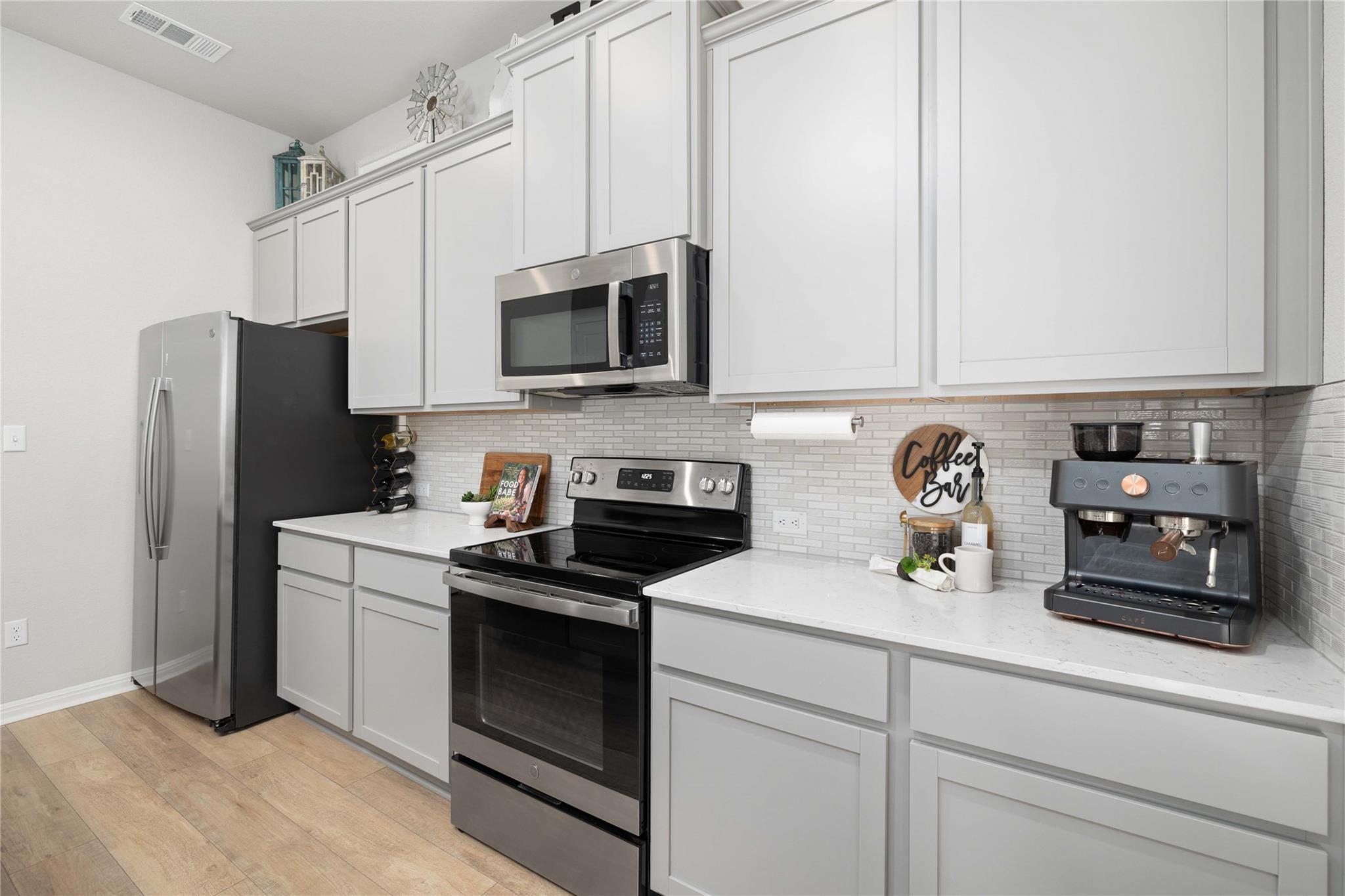 1020 Vista View Dr 2301 Property Photo 11
