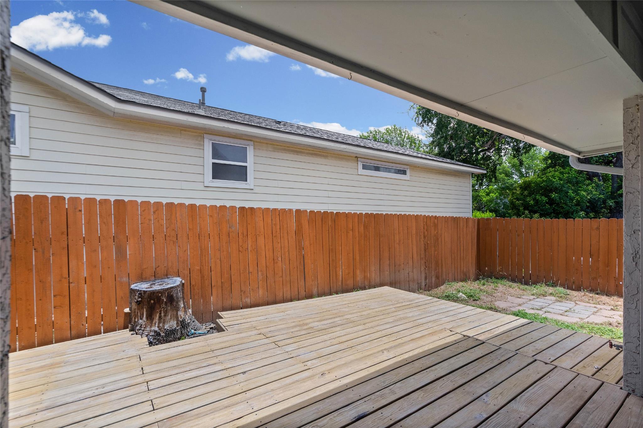1504 Bridgeway Dr #b Property Photo 10