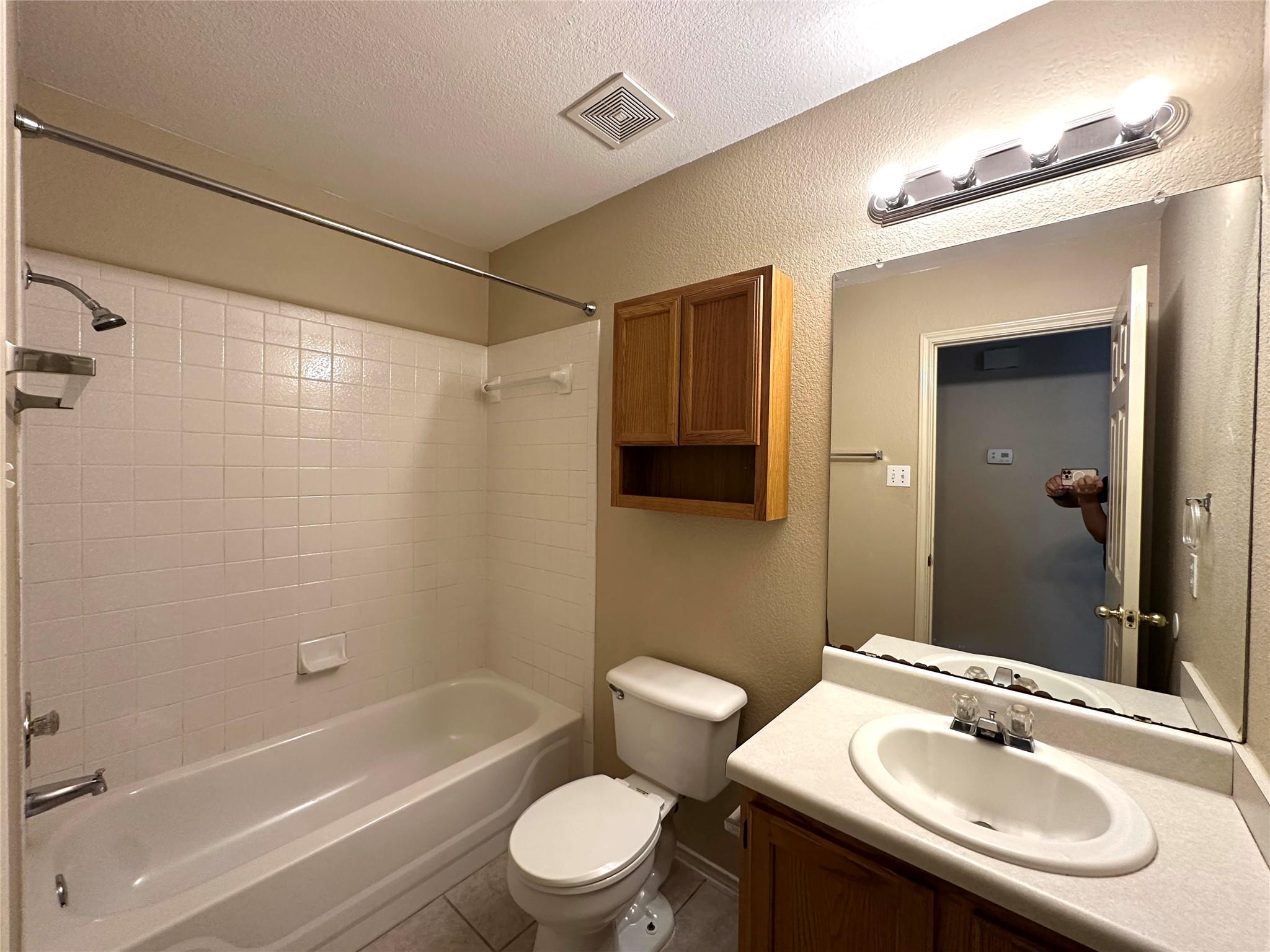 9148 Swanson Ln Property Photo 15