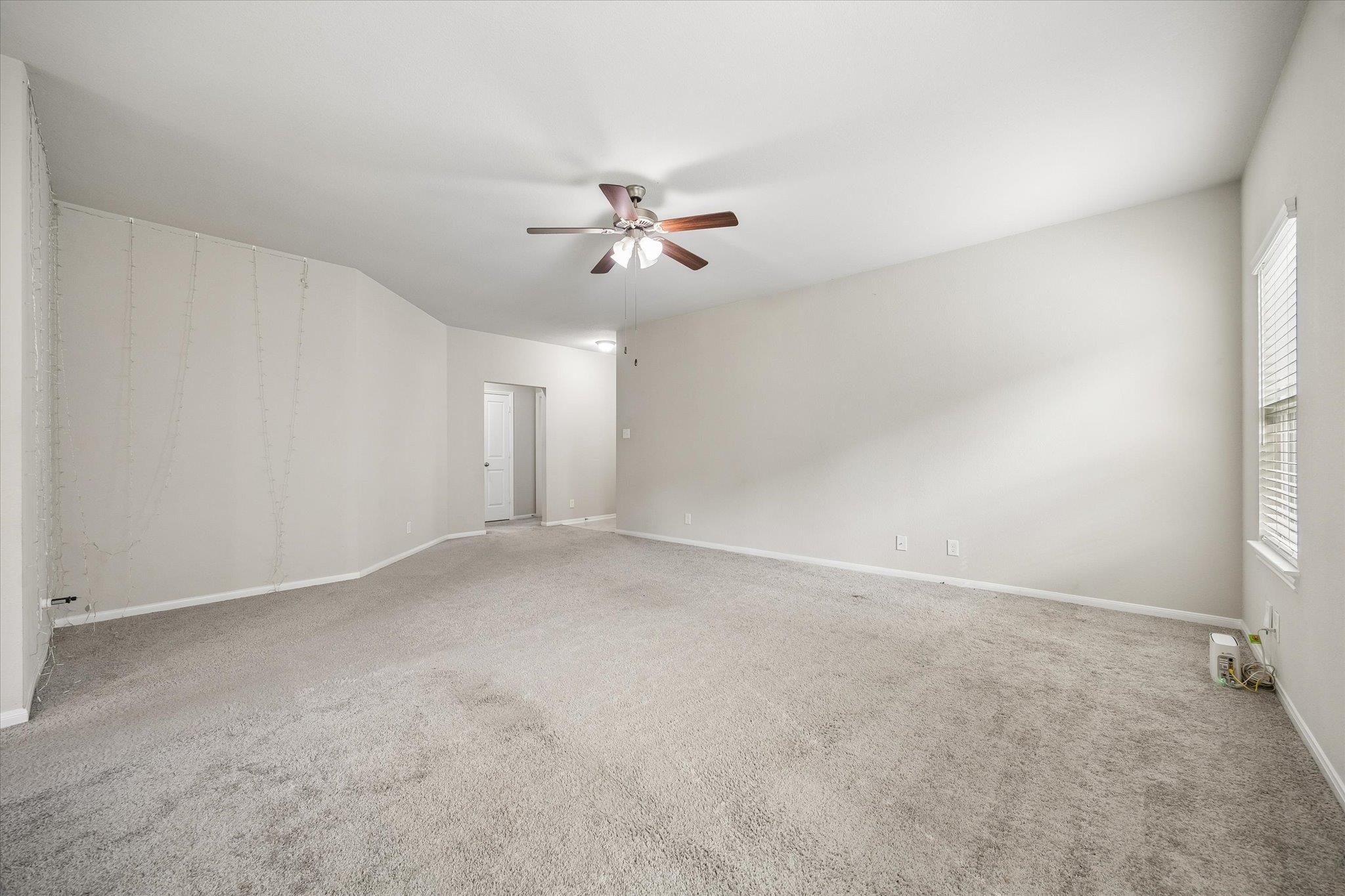 4907 Fairwater Ct Property Photo 12