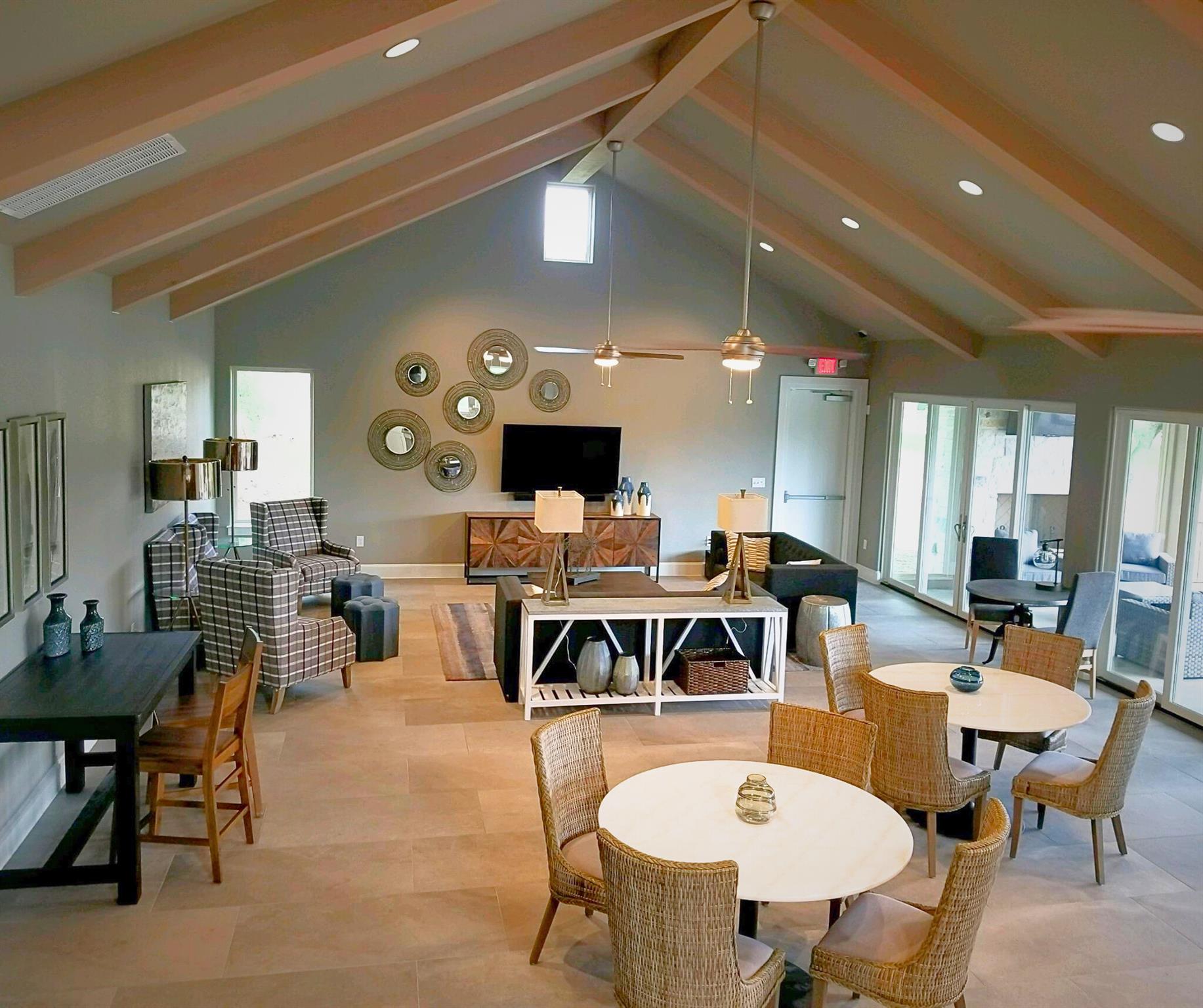 549 Clubhouse Dr #g Property Photo 33