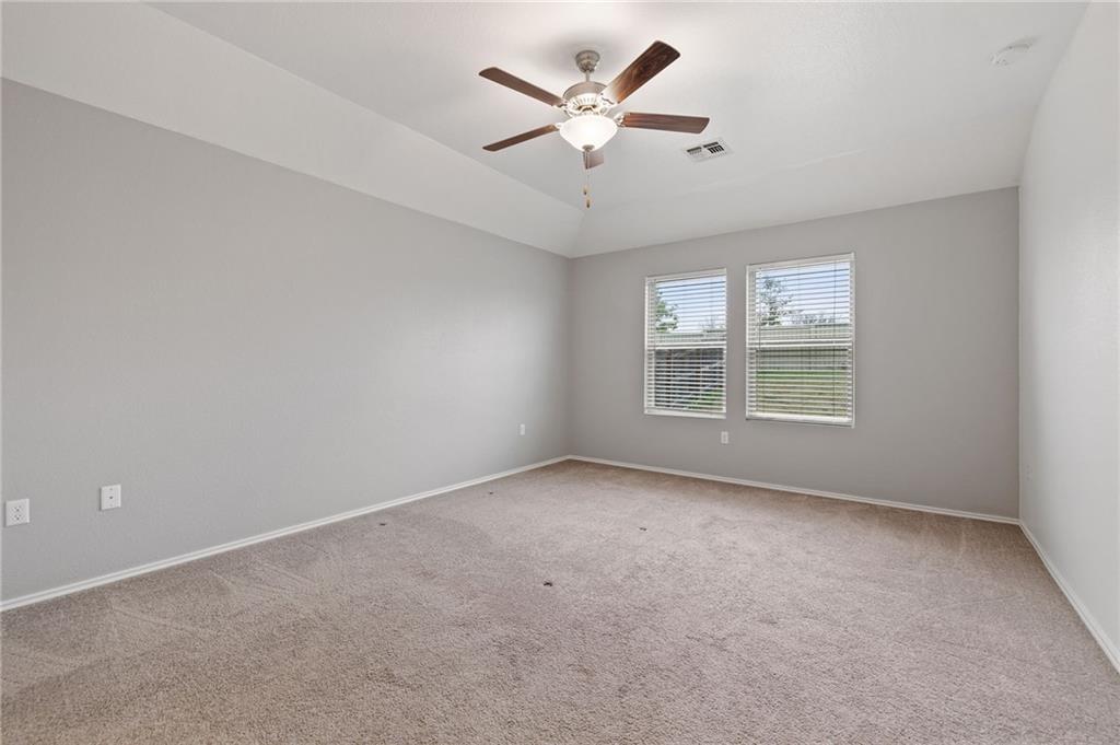 7405 Spring Ray Dr Property Photo 6