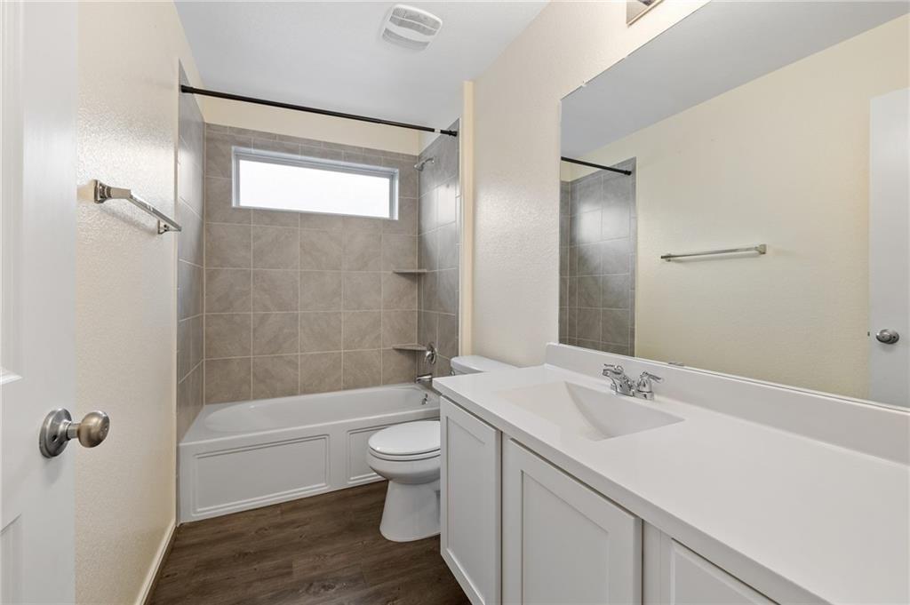 7405 Spring Ray Dr Property Photo 10