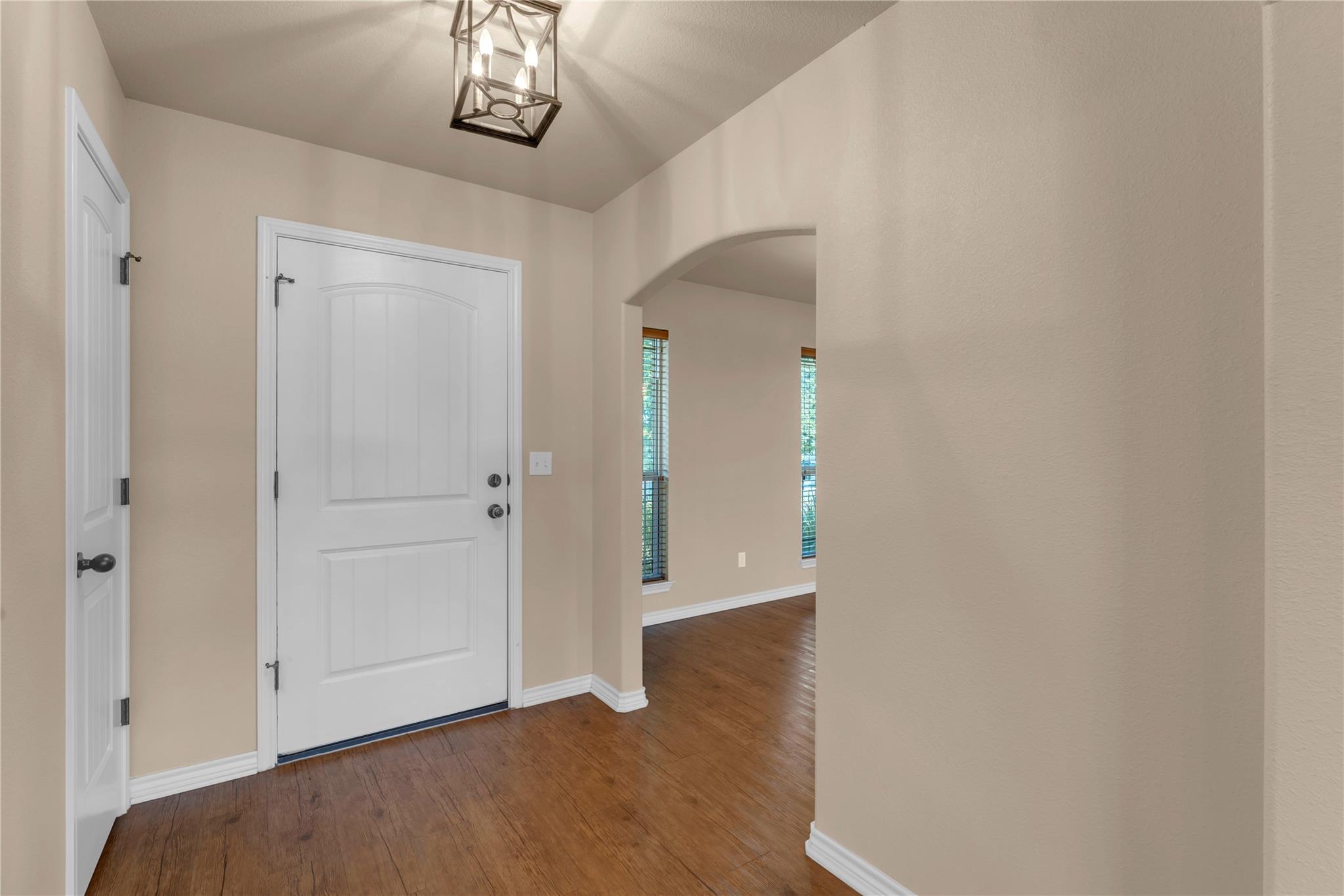 1400 Adam Ave Property Photo 6