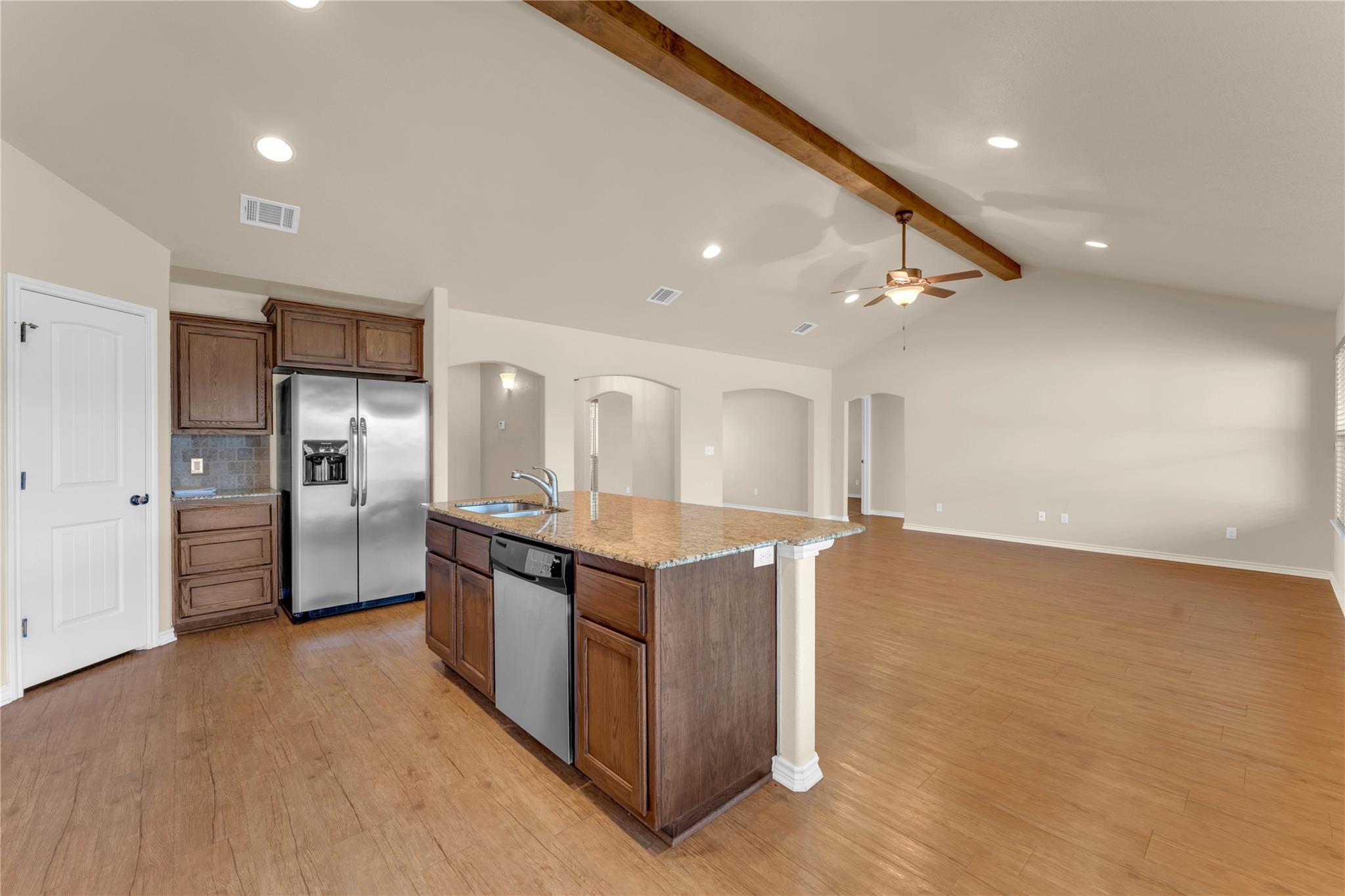 1400 Adam Ave Property Photo 12
