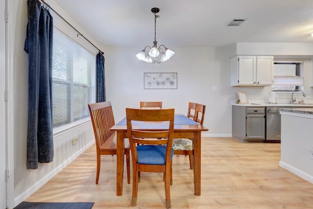 1205 Forest Oaks Path Property Photo 14