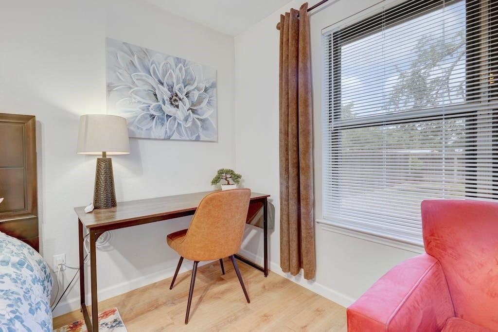 1205 Forest Oaks Path Property Photo 18