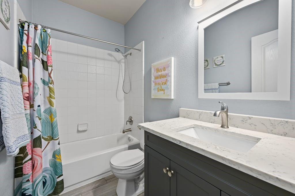 708 Rock Midden Ln Property Photo 14
