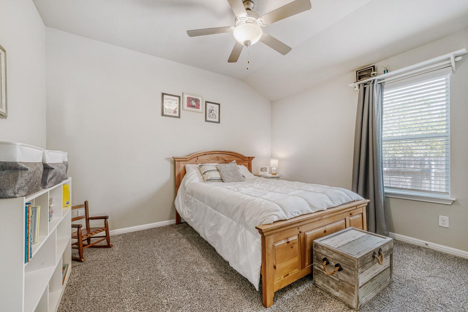10505 Mager Ln Property Photo 17