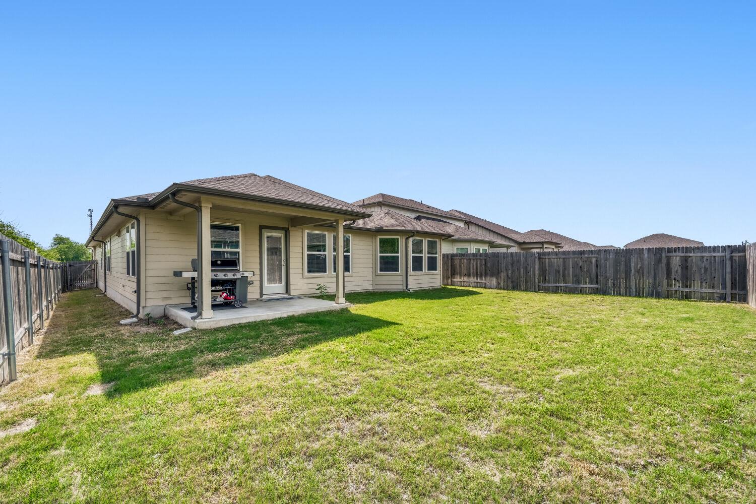 10505 Mager Ln Property Photo 25