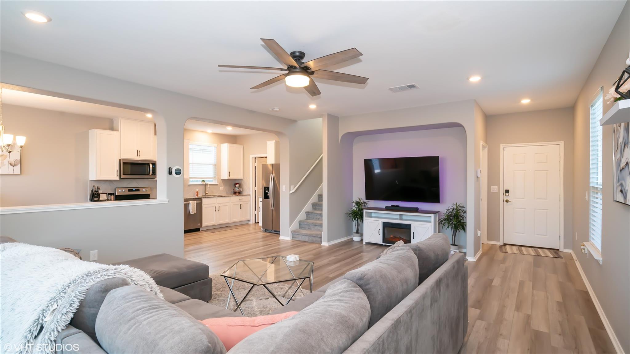 6205 Conestoga Wagon Way Property Photo 6