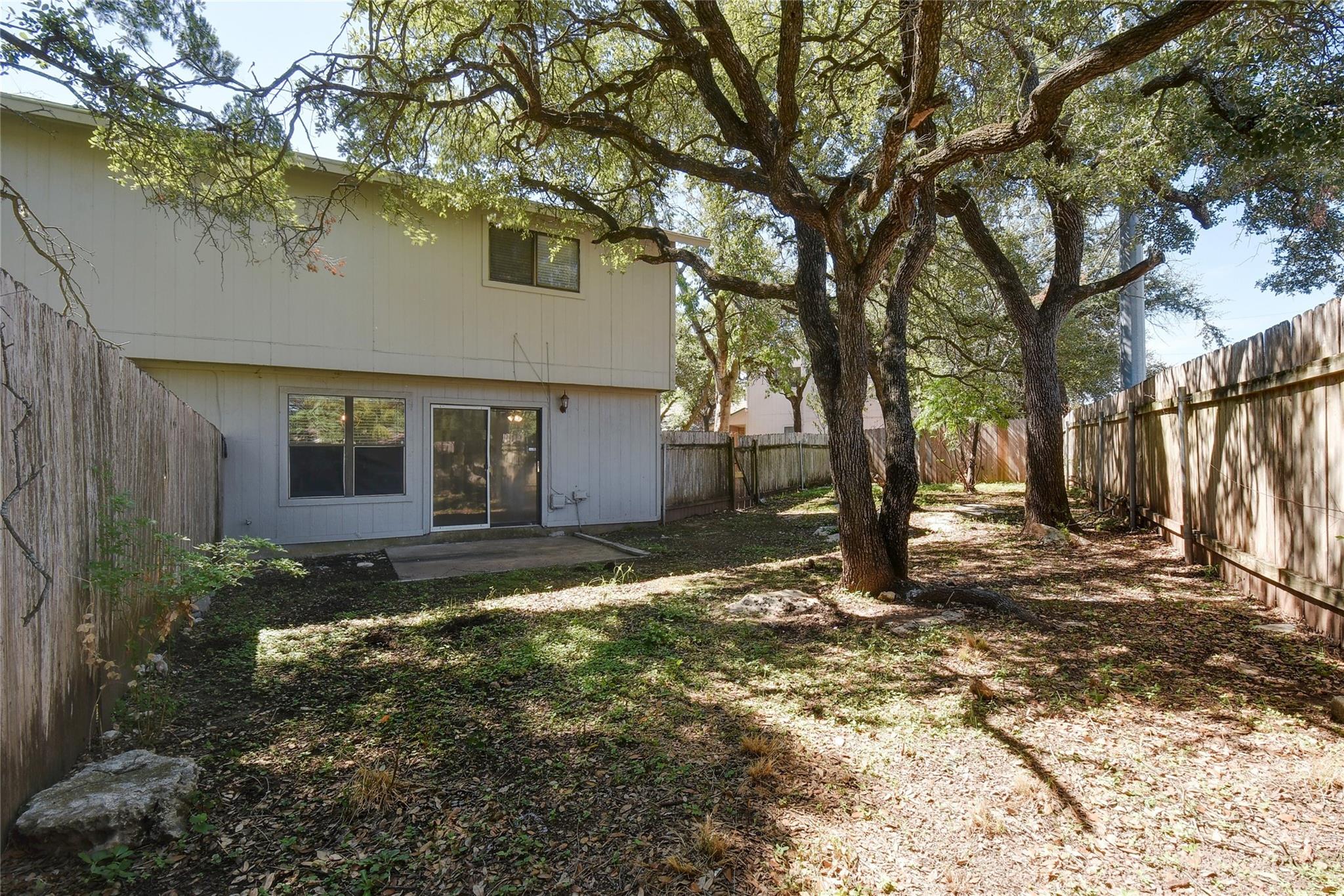 9024 Sawtooth Ln B Property Photo 25