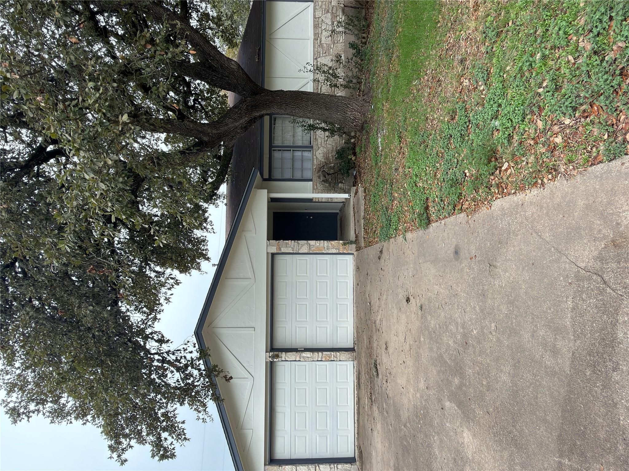 5601 Porsche Ln Property Photo 21