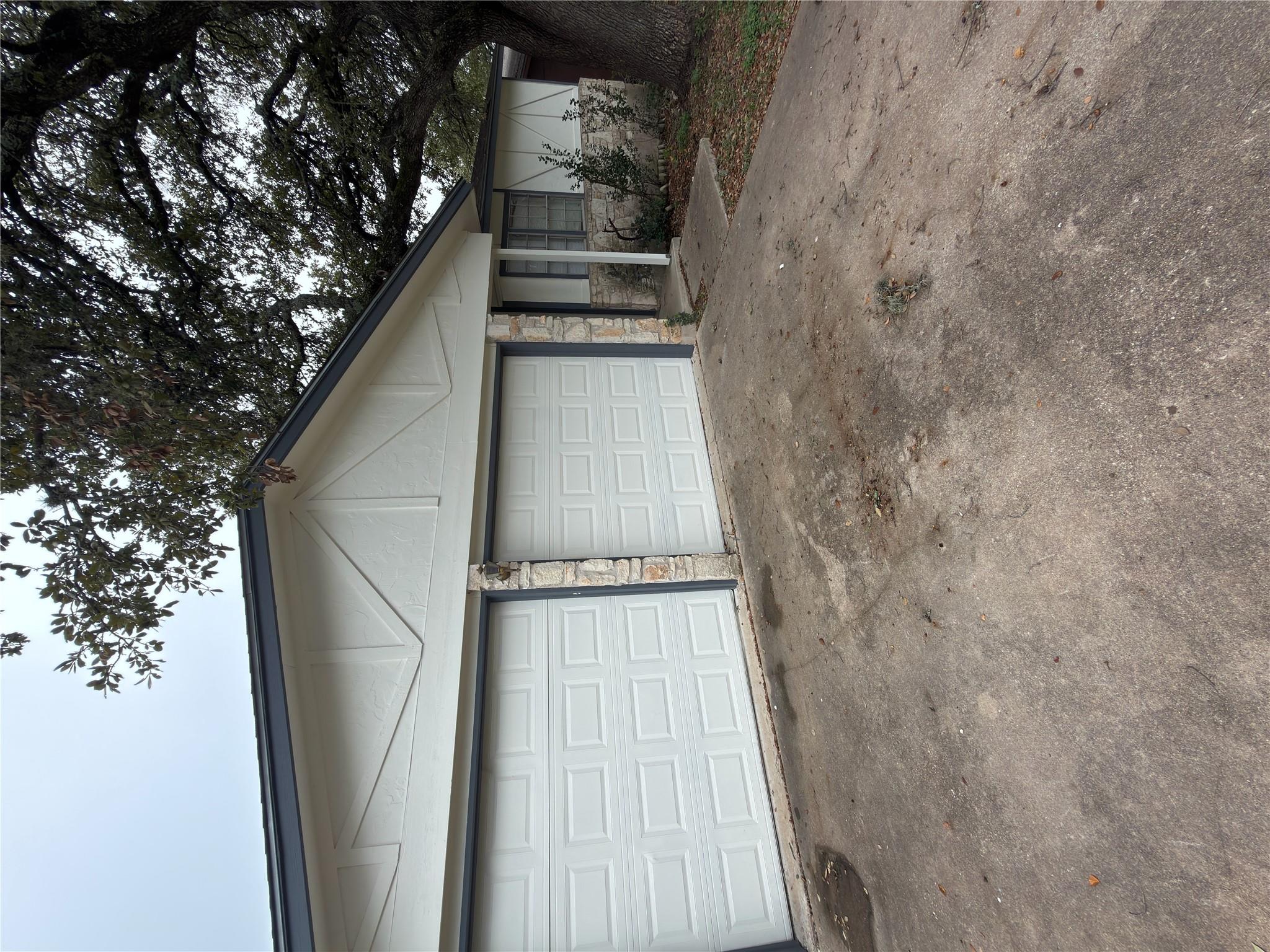 5601 Porsche Ln Property Photo 22