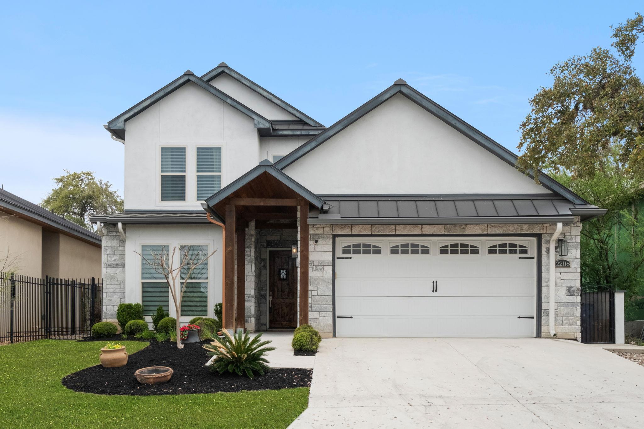 22118 Touring Ln Property Photo 1