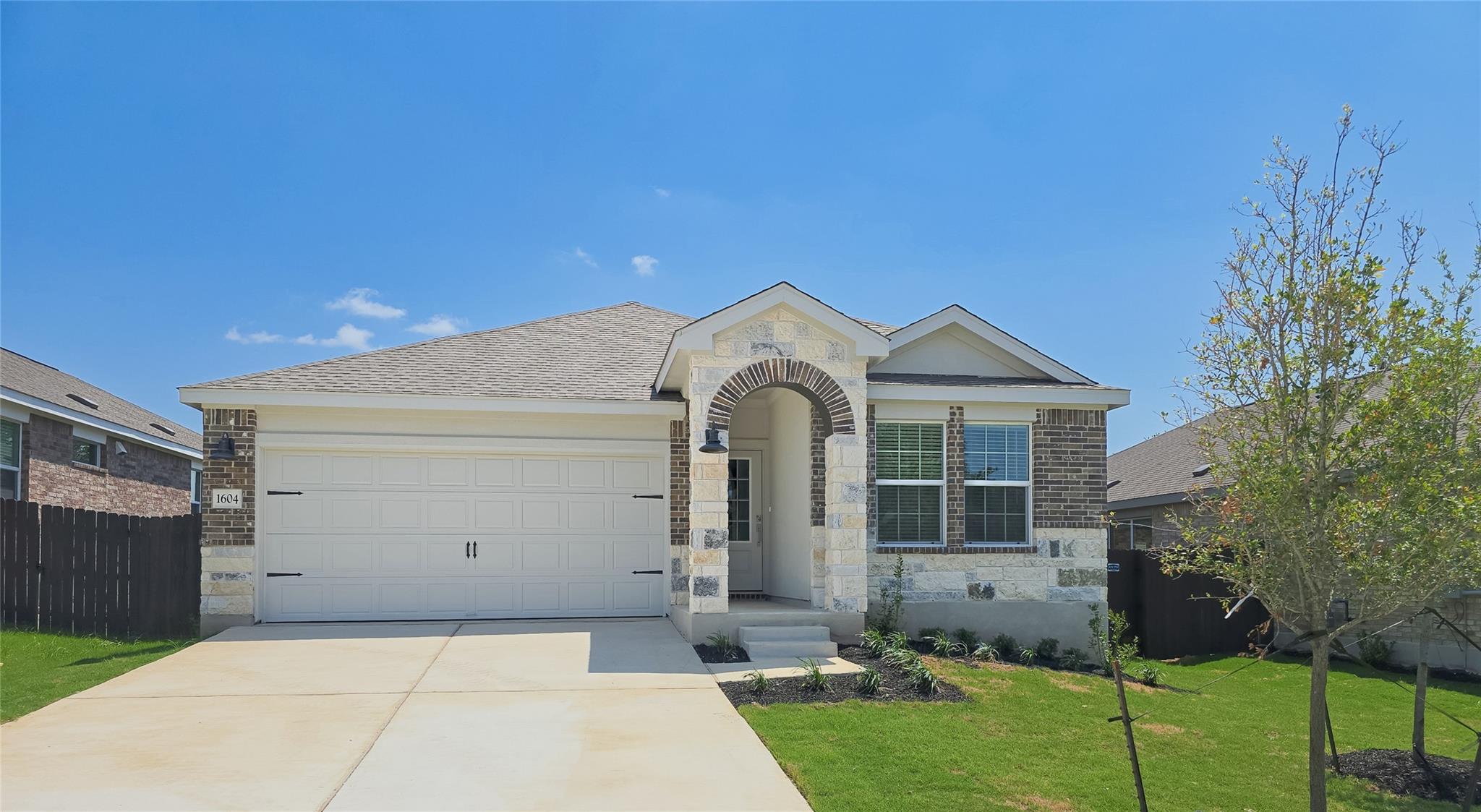1604 Chapel Ranch Rd Property Photo