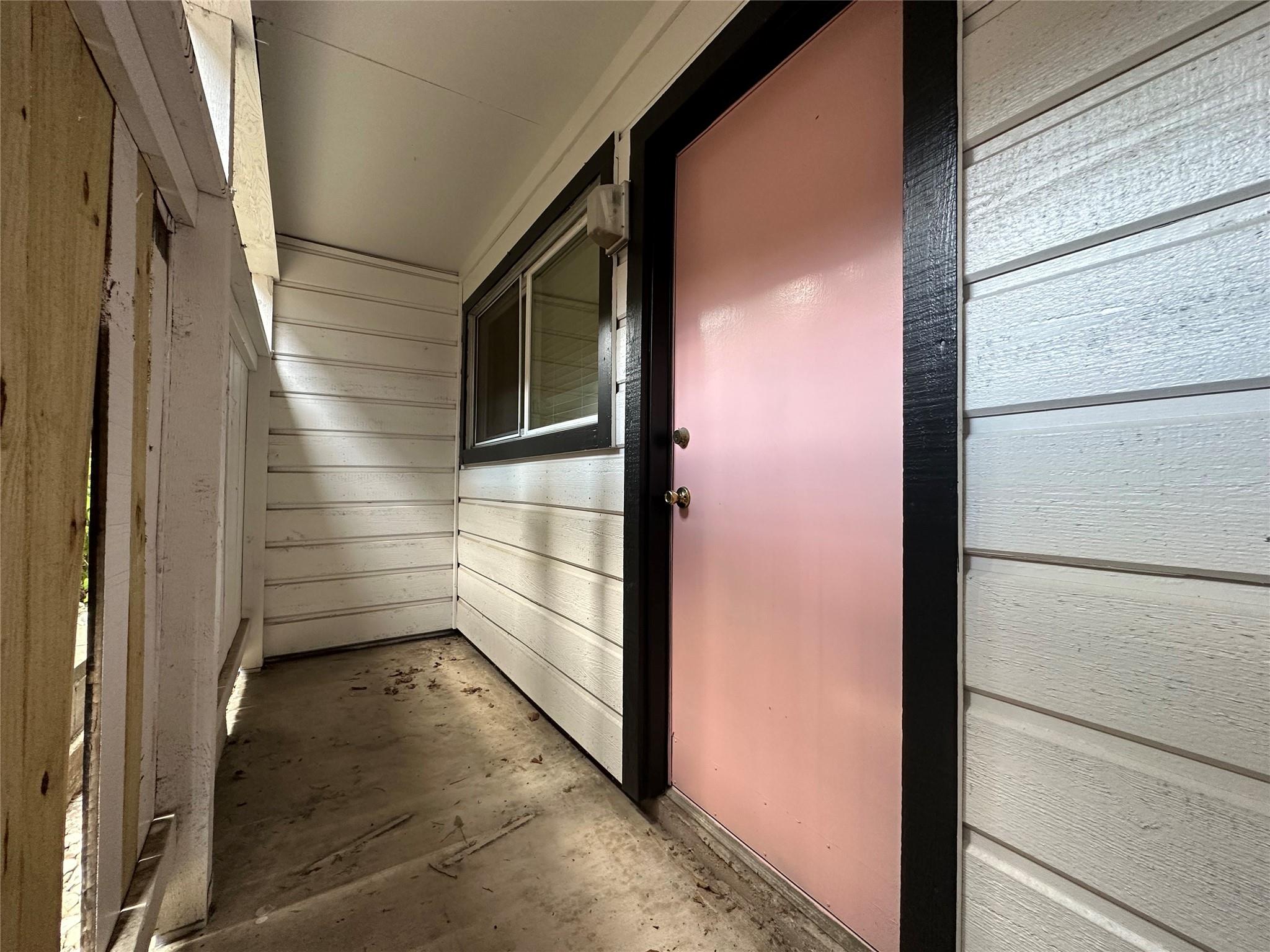 301 W 29th St #d102 Property Photo 6