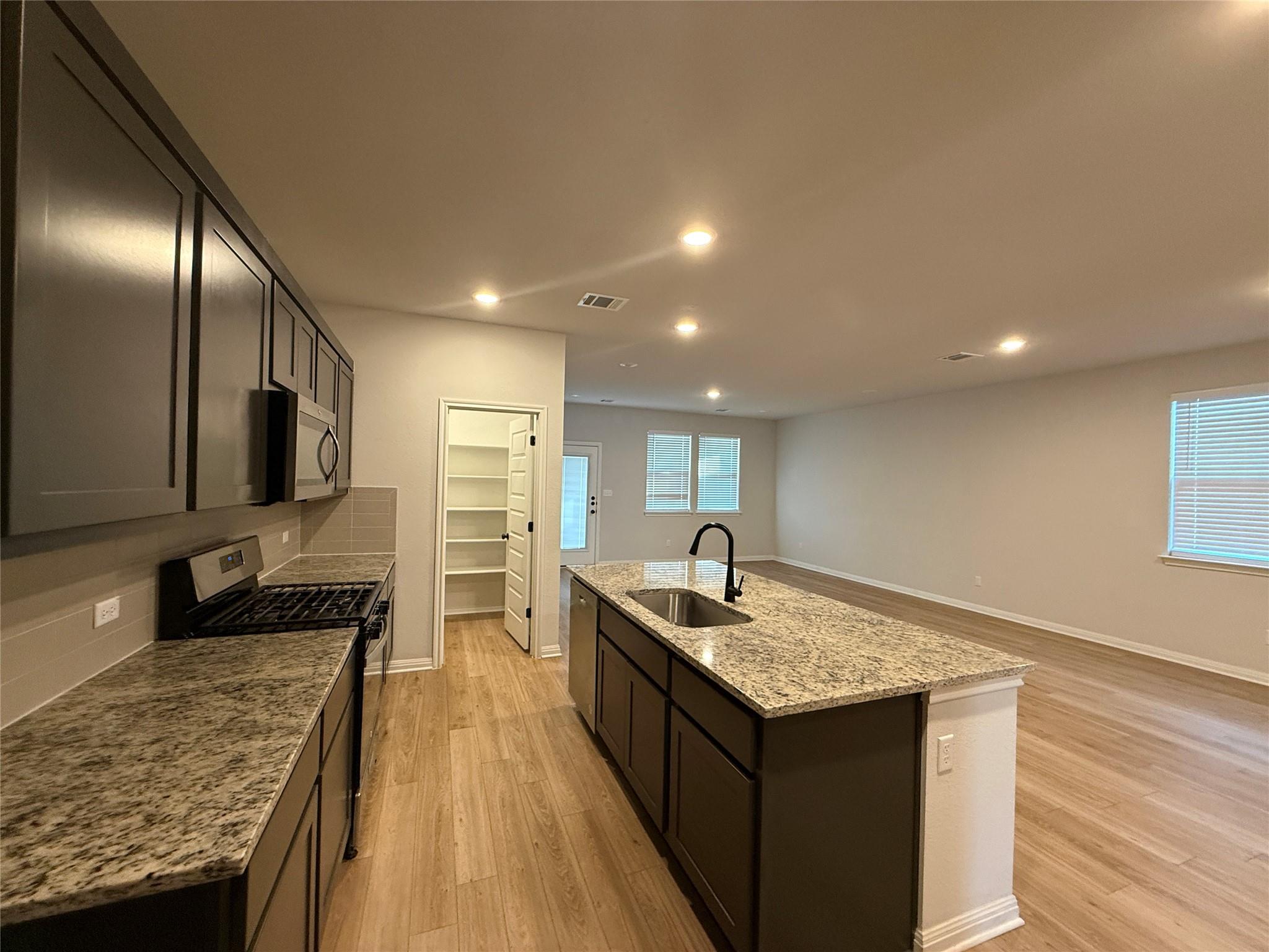 139 Gullivers Dr Property Photo 11