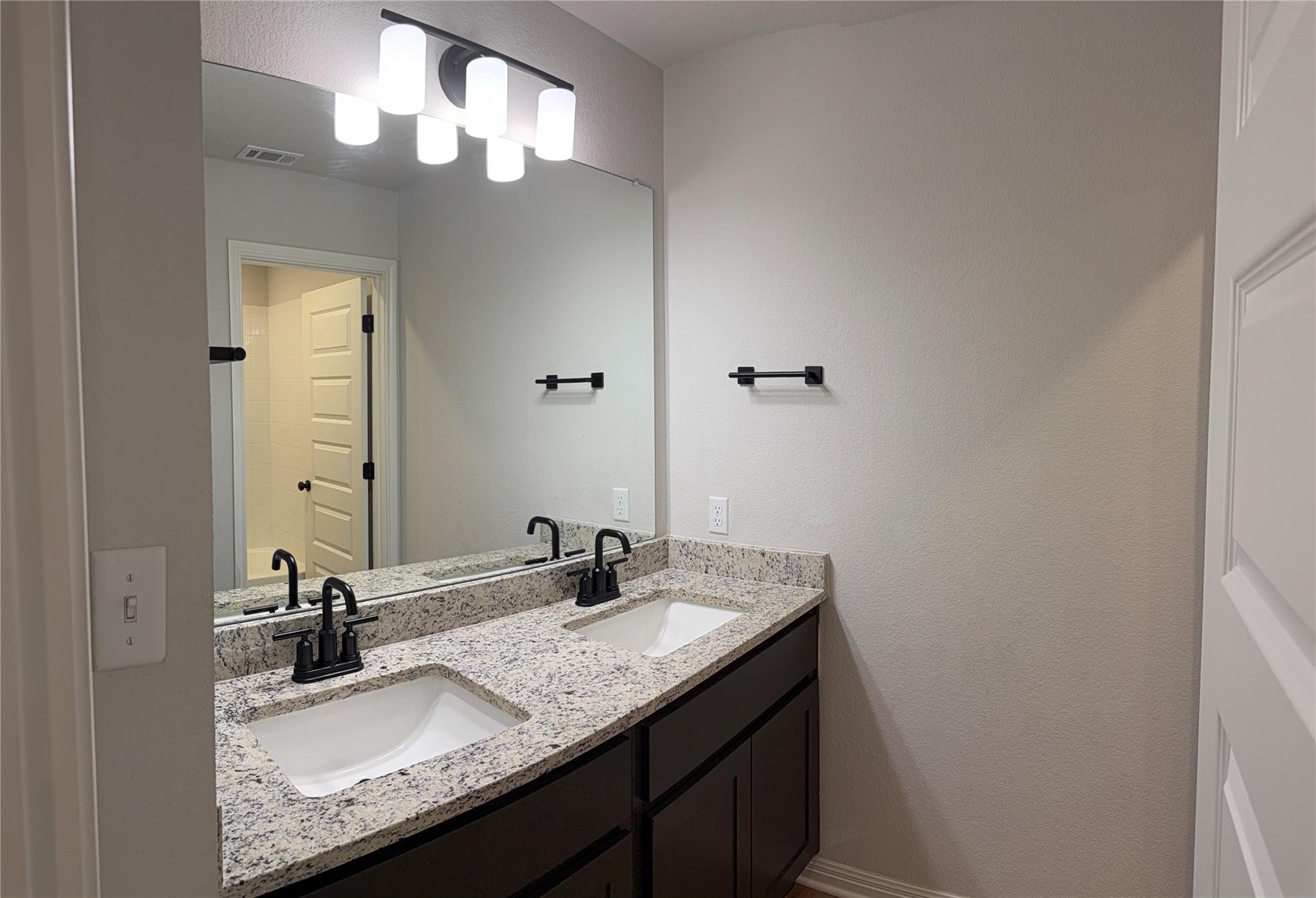 139 Gullivers Dr Property Photo 28