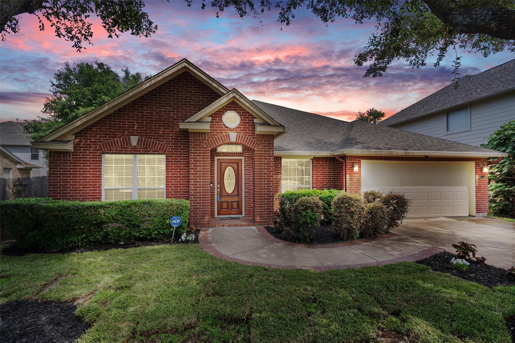 15617 Staffordshire Ln Property Photo 1