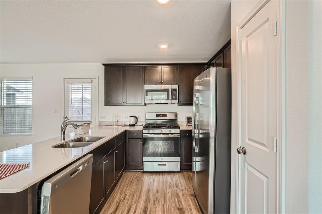 13803 Mussel Run Property Photo 4