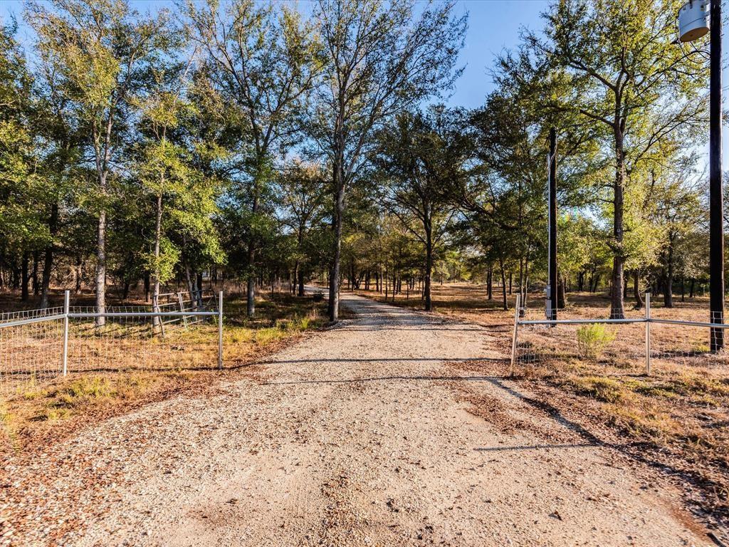 3675 Callihan Rd Property Photo 33