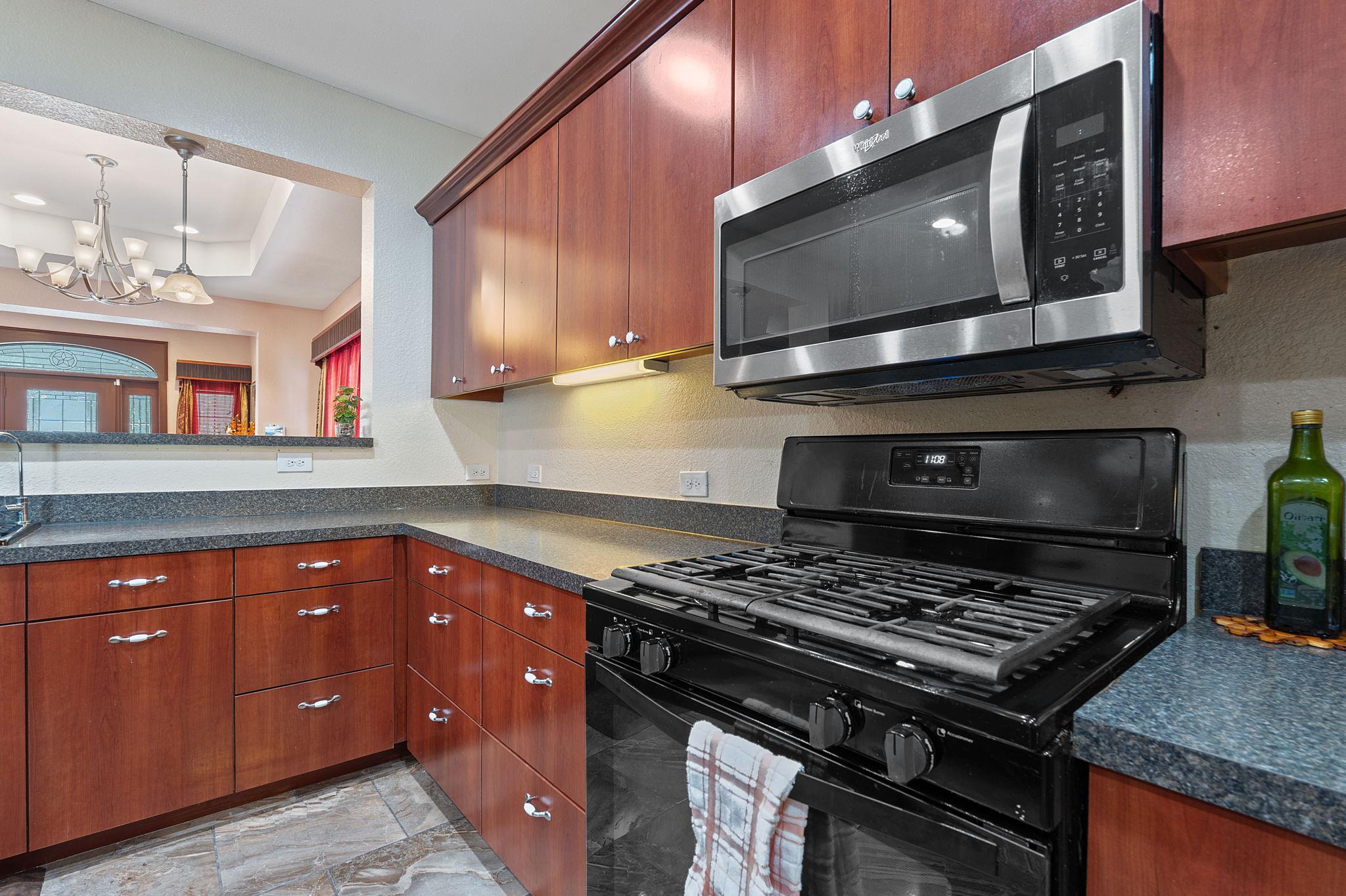 11812 Morning View Dr Property Photo 9