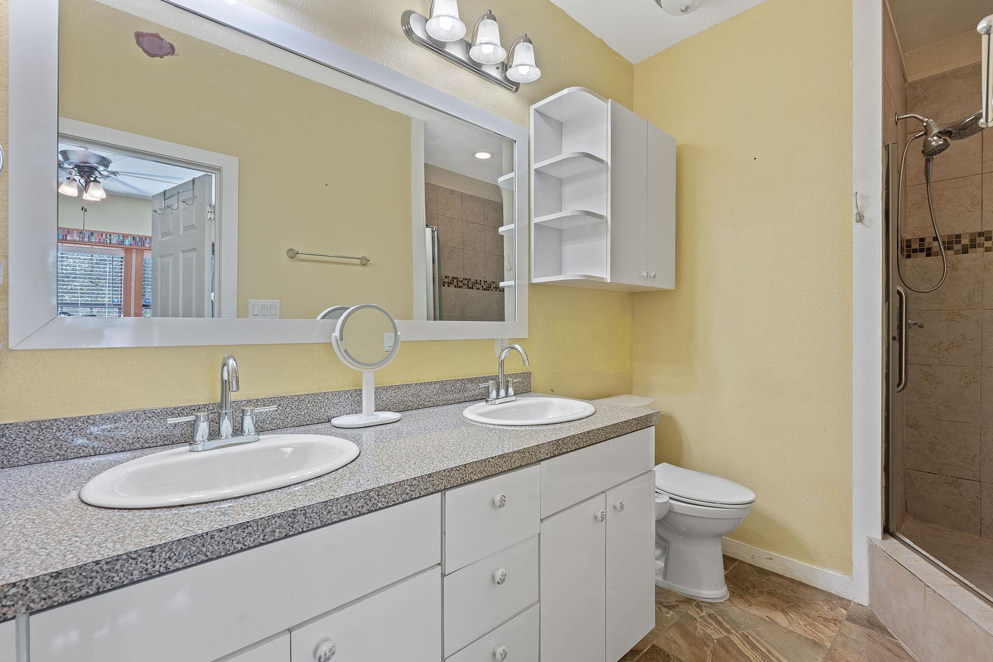 11812 Morning View Dr Property Photo 15