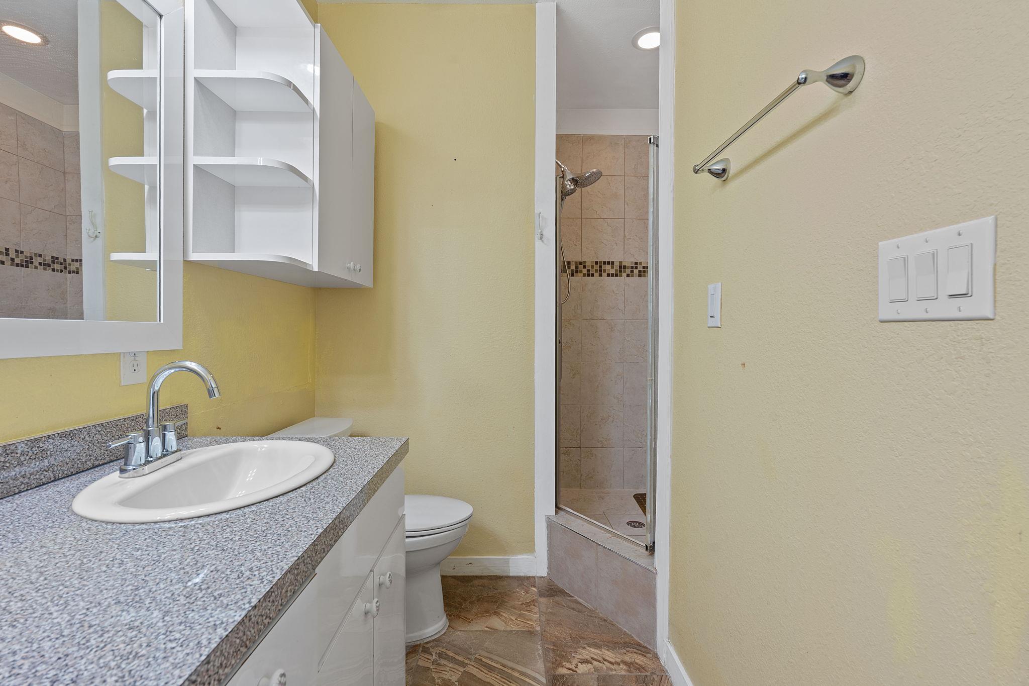 11812 Morning View Dr Property Photo 16