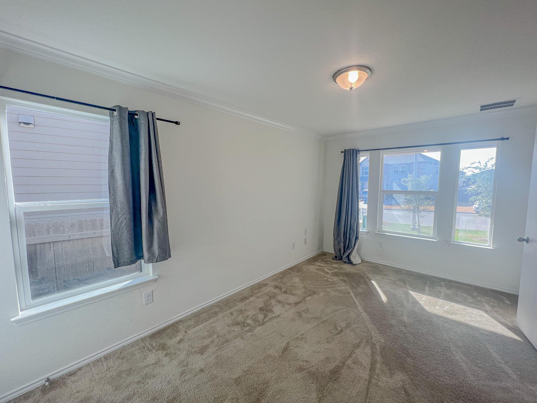 625 Bailey Park Dr Property Photo 6
