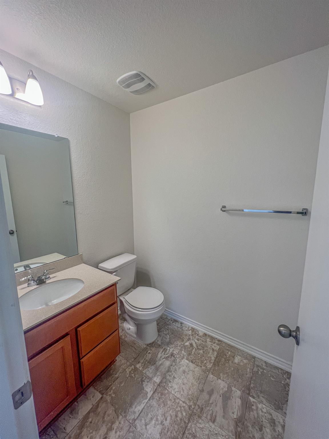 625 Bailey Park Dr Property Photo 9