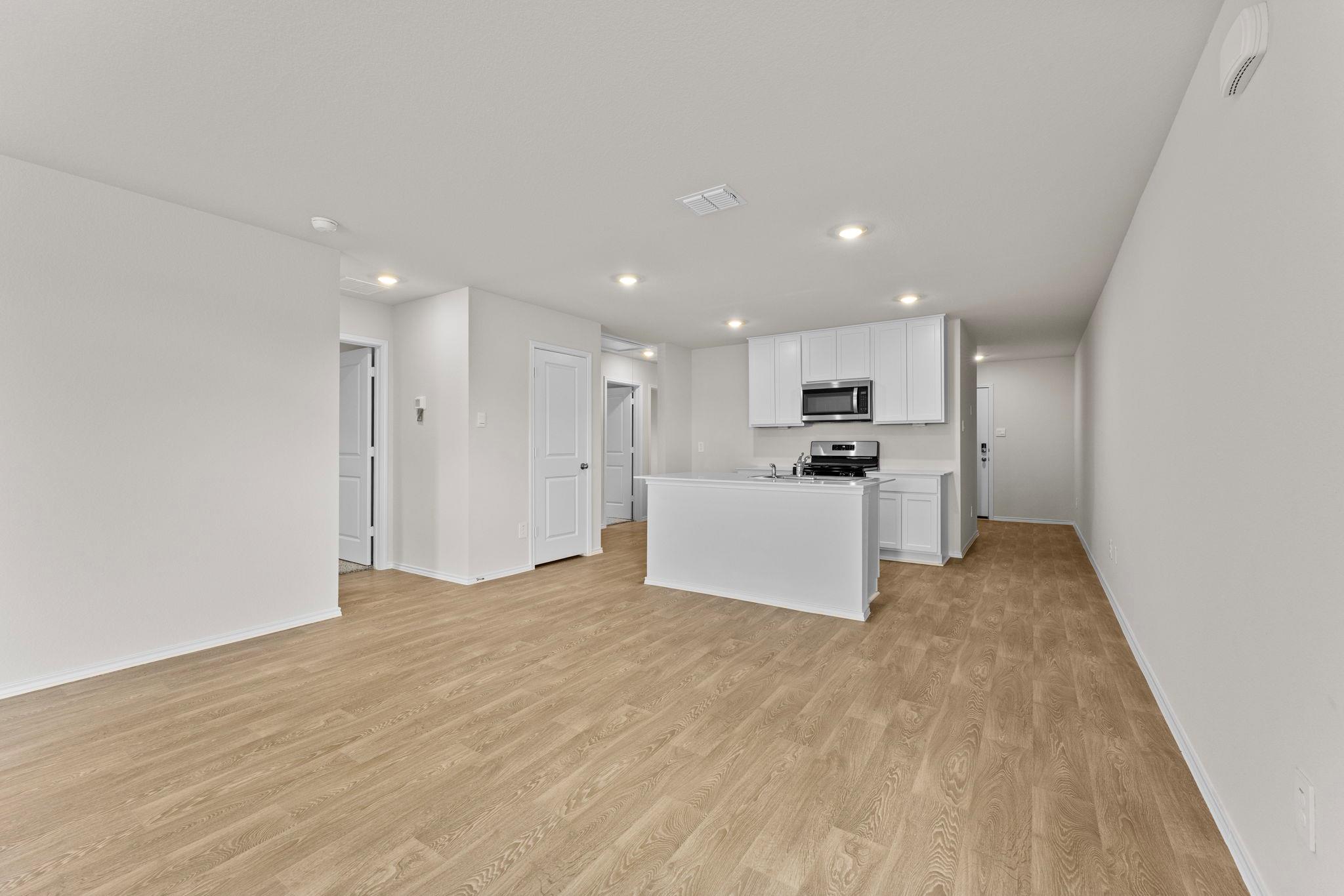 430 Low Pasture Trl Property Photo 15