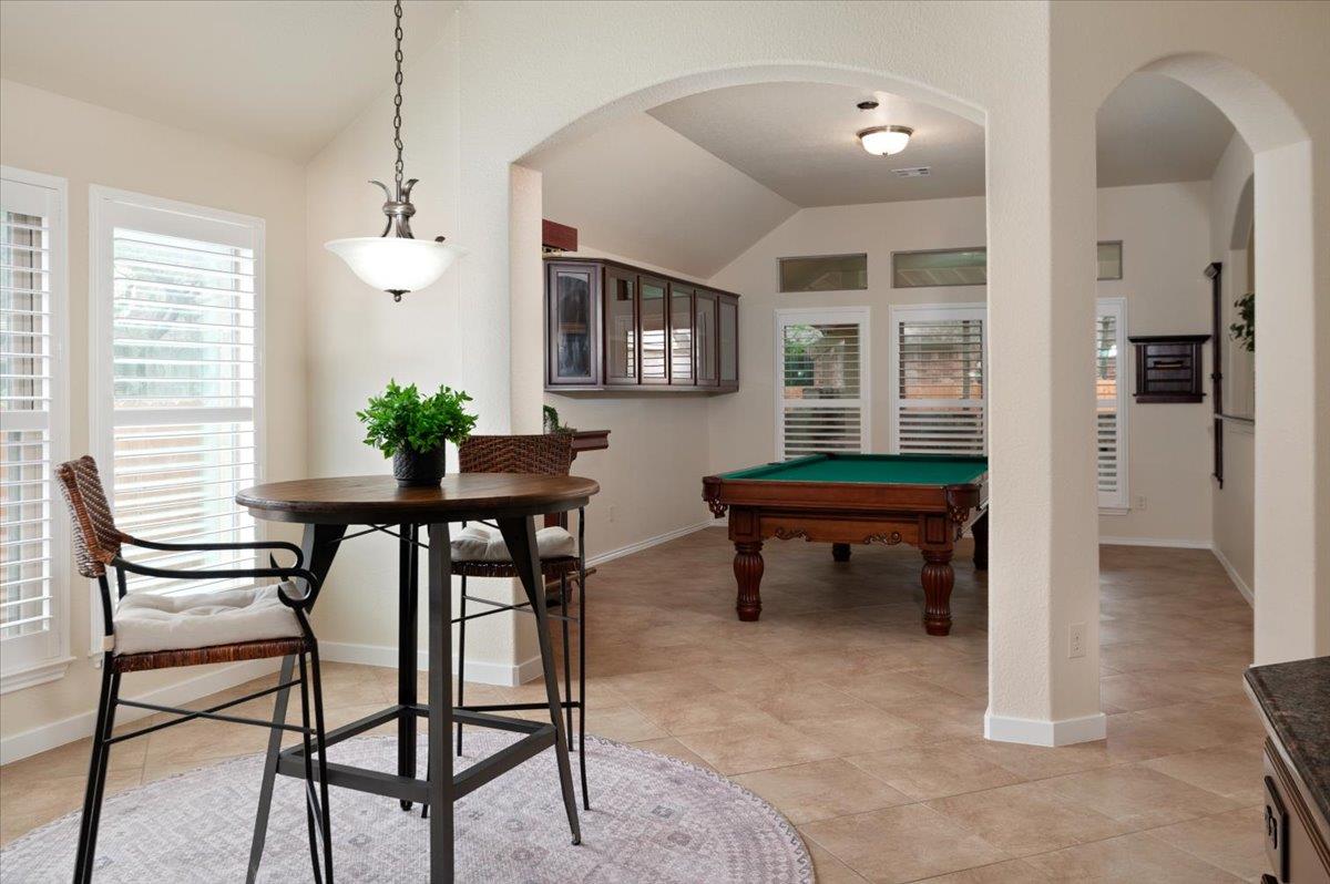 1812 Cross Draw Trl Property Photo 10
