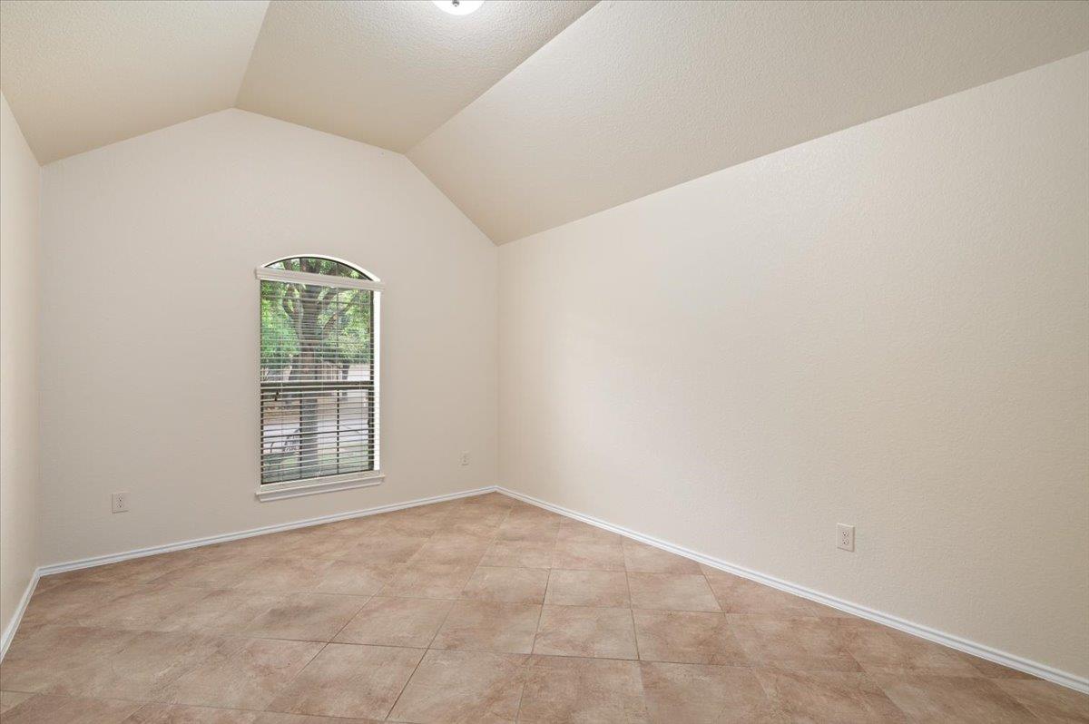 1812 Cross Draw Trl Property Photo 17