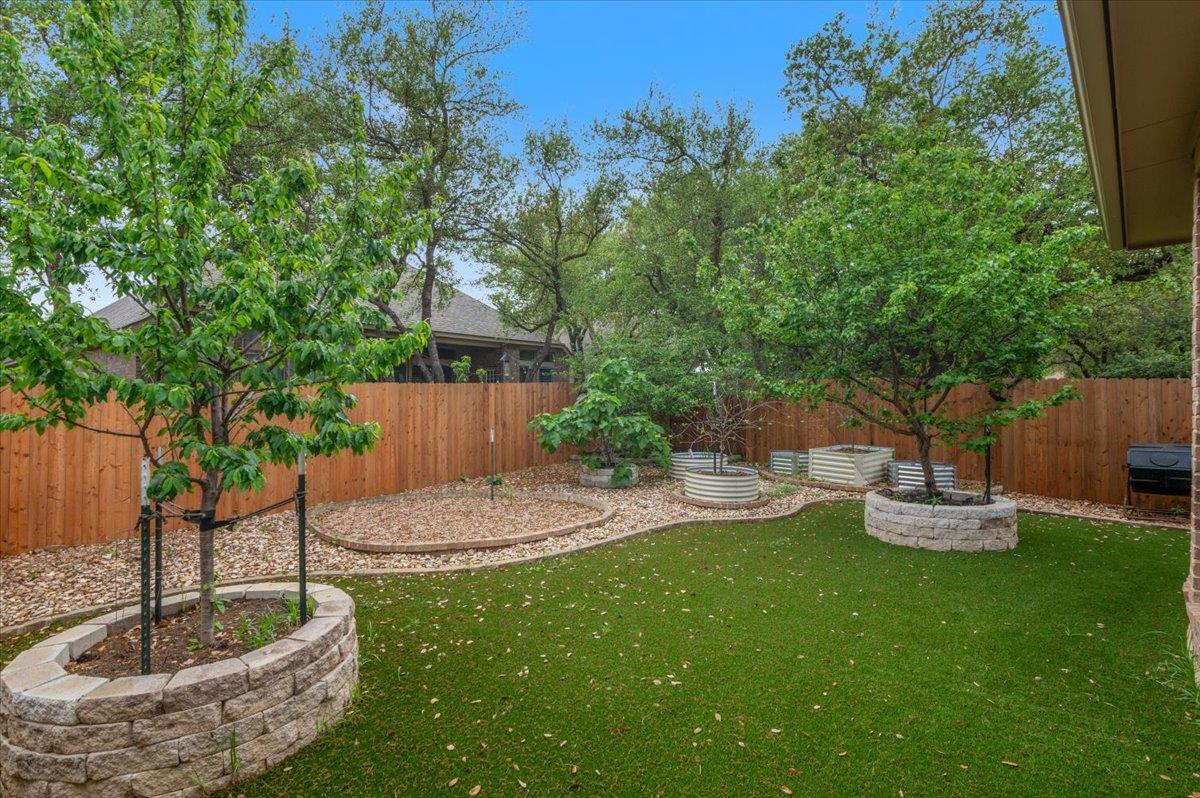 1812 Cross Draw Trl Property Photo 27