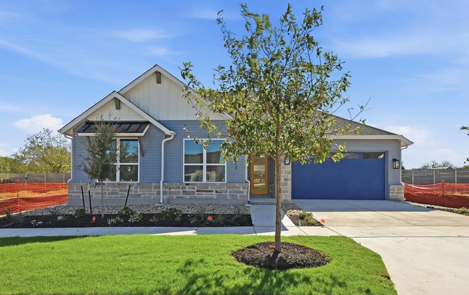 6313 Comanche Moon Trl Property Photo 1