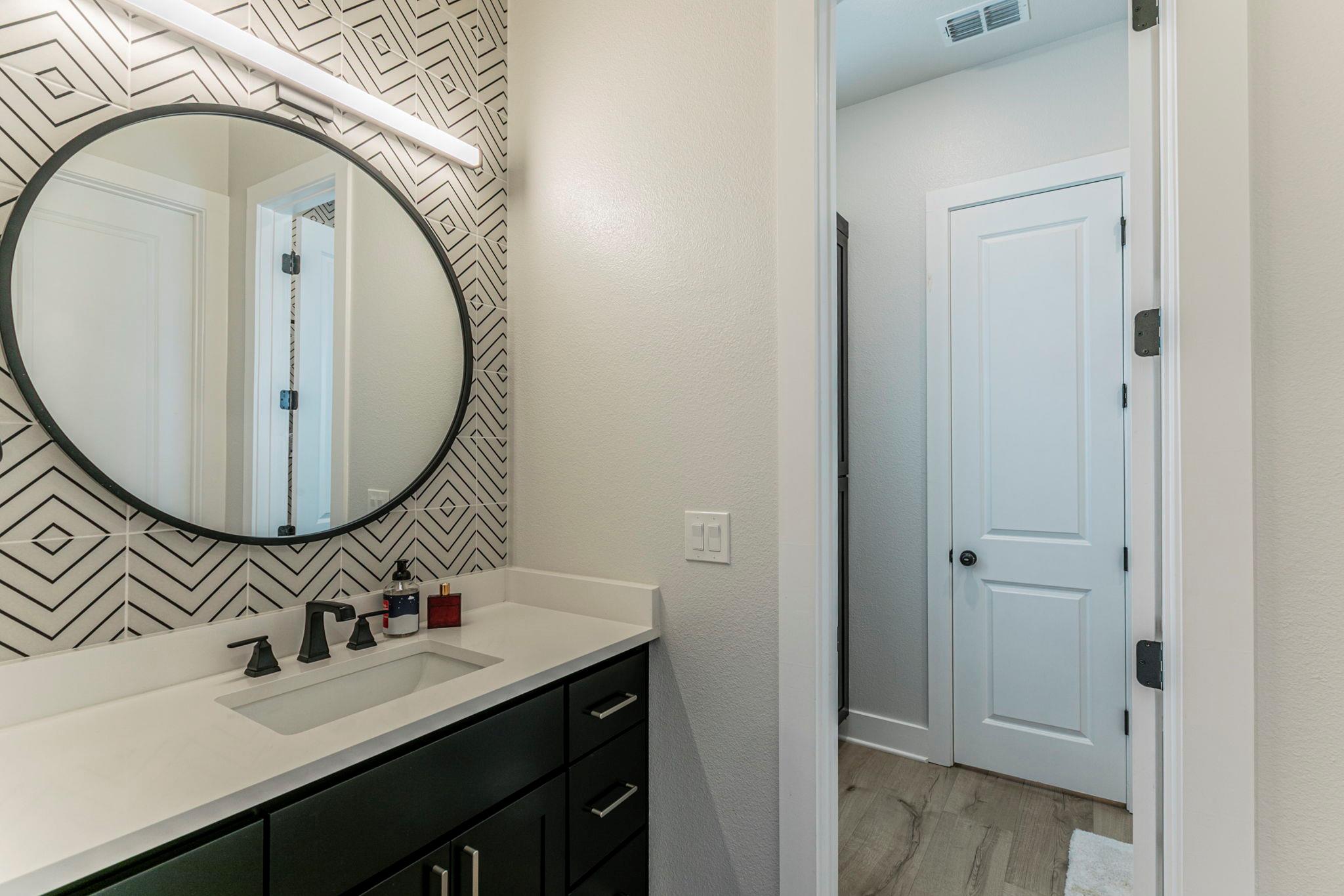 111 Lago Viento Ln Property Photo 19