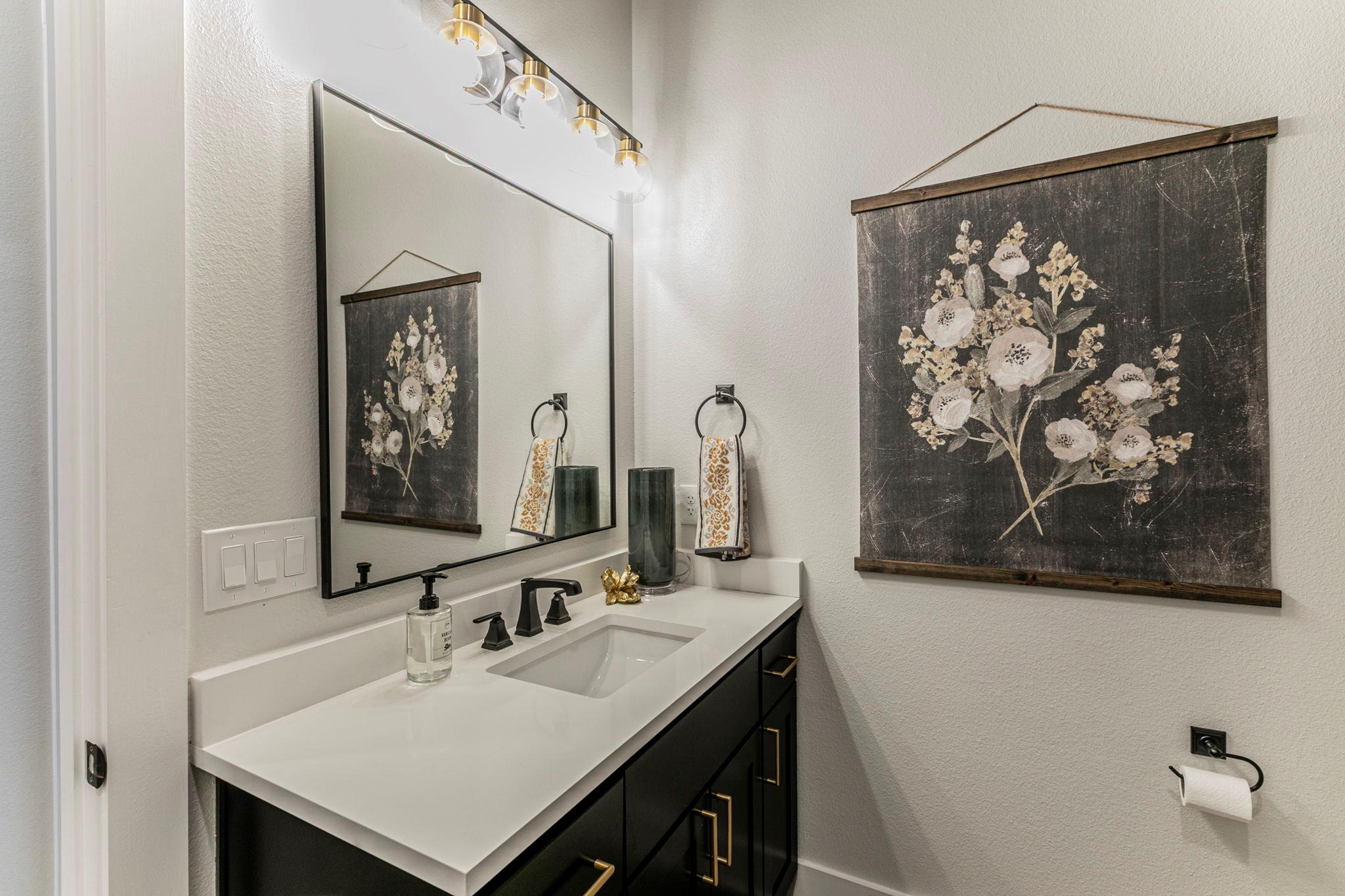 111 Lago Viento Ln Property Photo 22