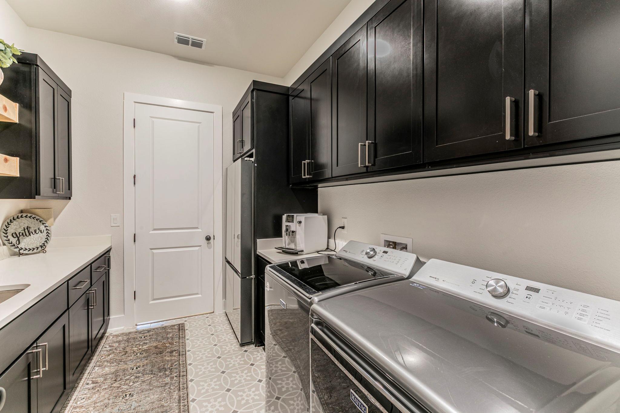 111 Lago Viento Ln Property Photo 30