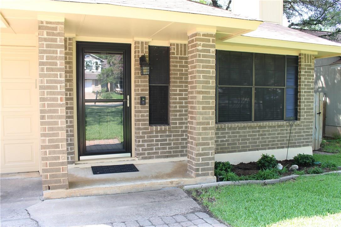 7422 Dallas Dr Property Photo 2