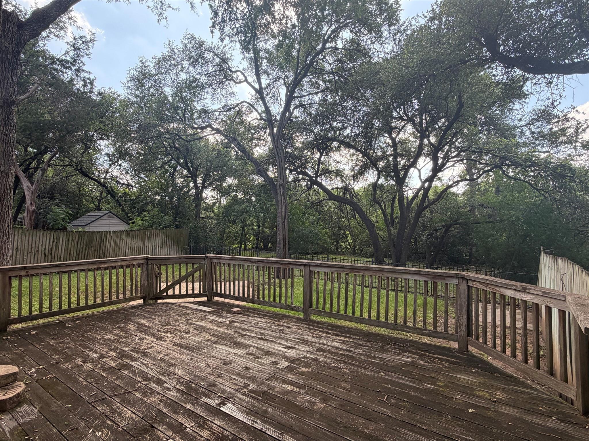 7422 Dallas Dr Property Photo 15