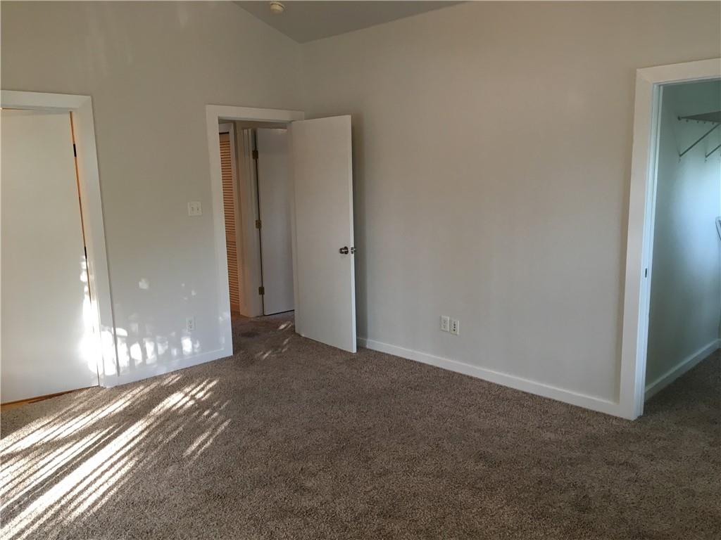 707 E 47th St #a Property Photo 9