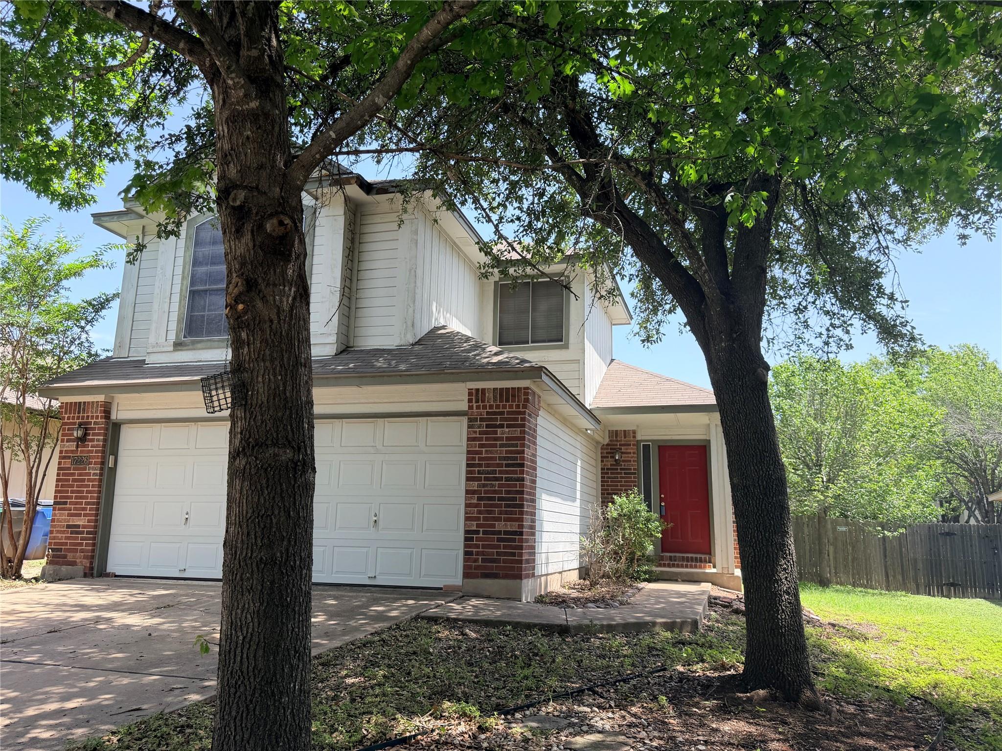 17226 Tobermory Dr Property Photo 1