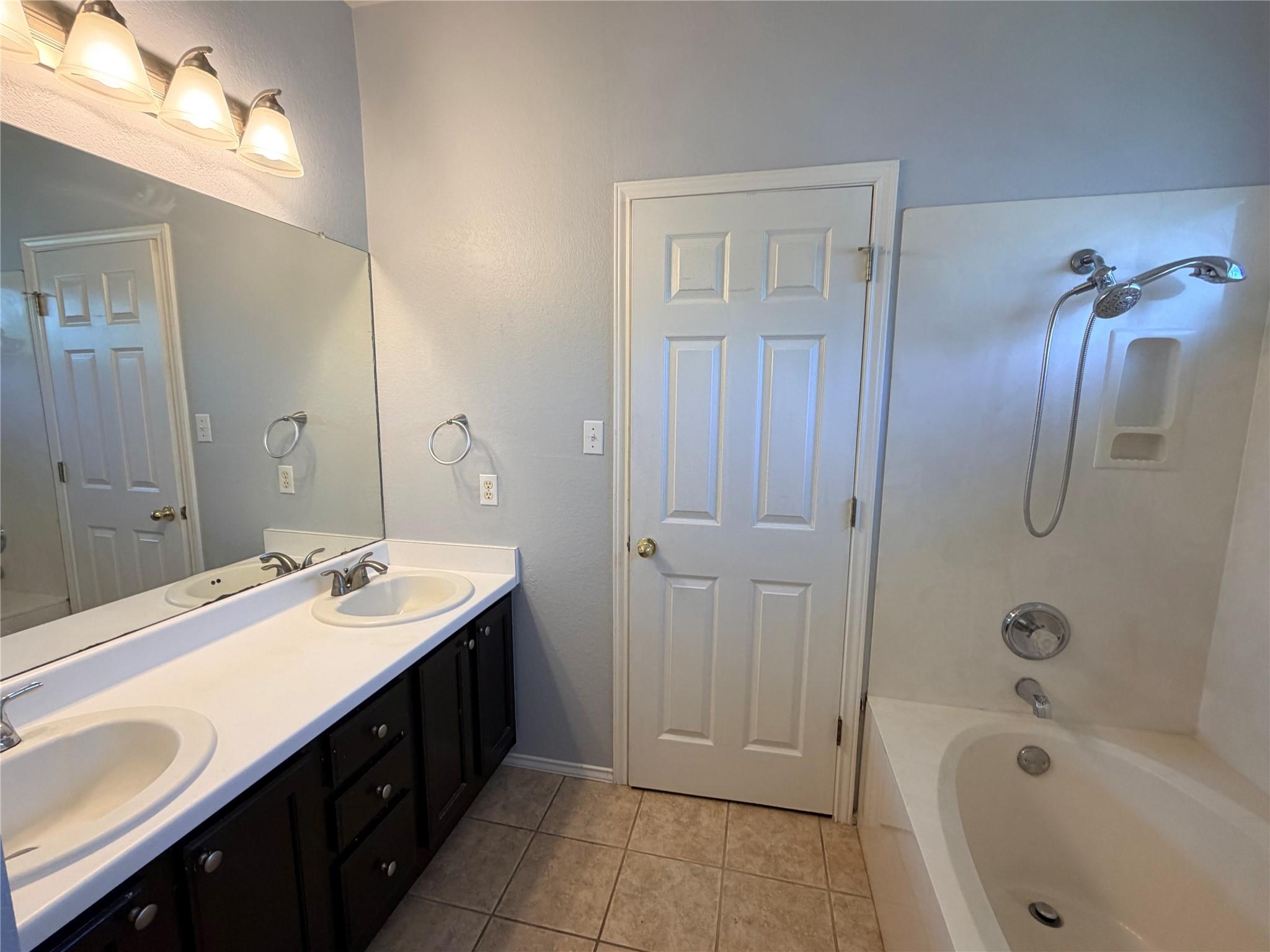 17226 Tobermory Dr Property Photo 11