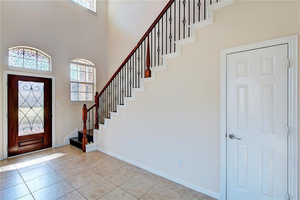 2601 Mirasol Loop Property Photo 3