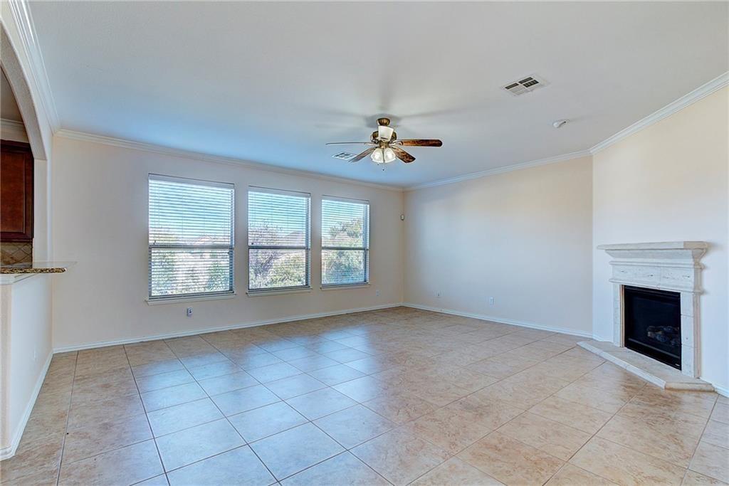 2601 Mirasol Loop Property Photo 5